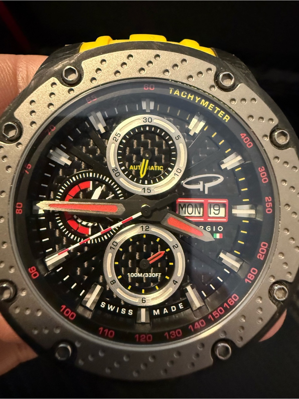 Giorgio Piola - YELLOW AUTOMATIC

Carbon Fiber Swiss Sport Chrono Watch
